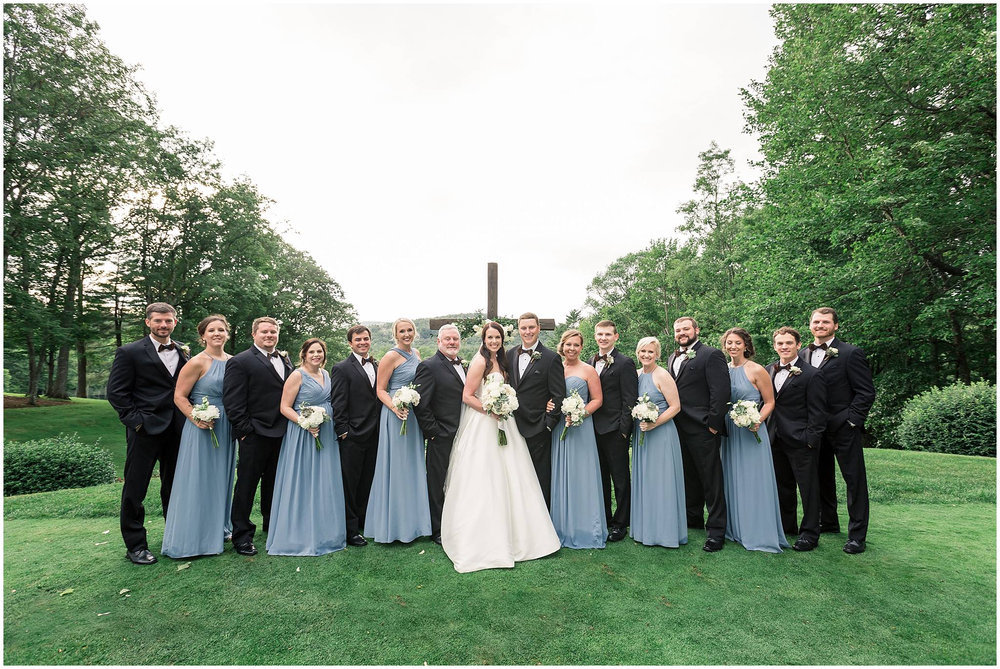 Wildcatt Cliffs Country Club Wedding Party Pictures Blue Bridesmaids