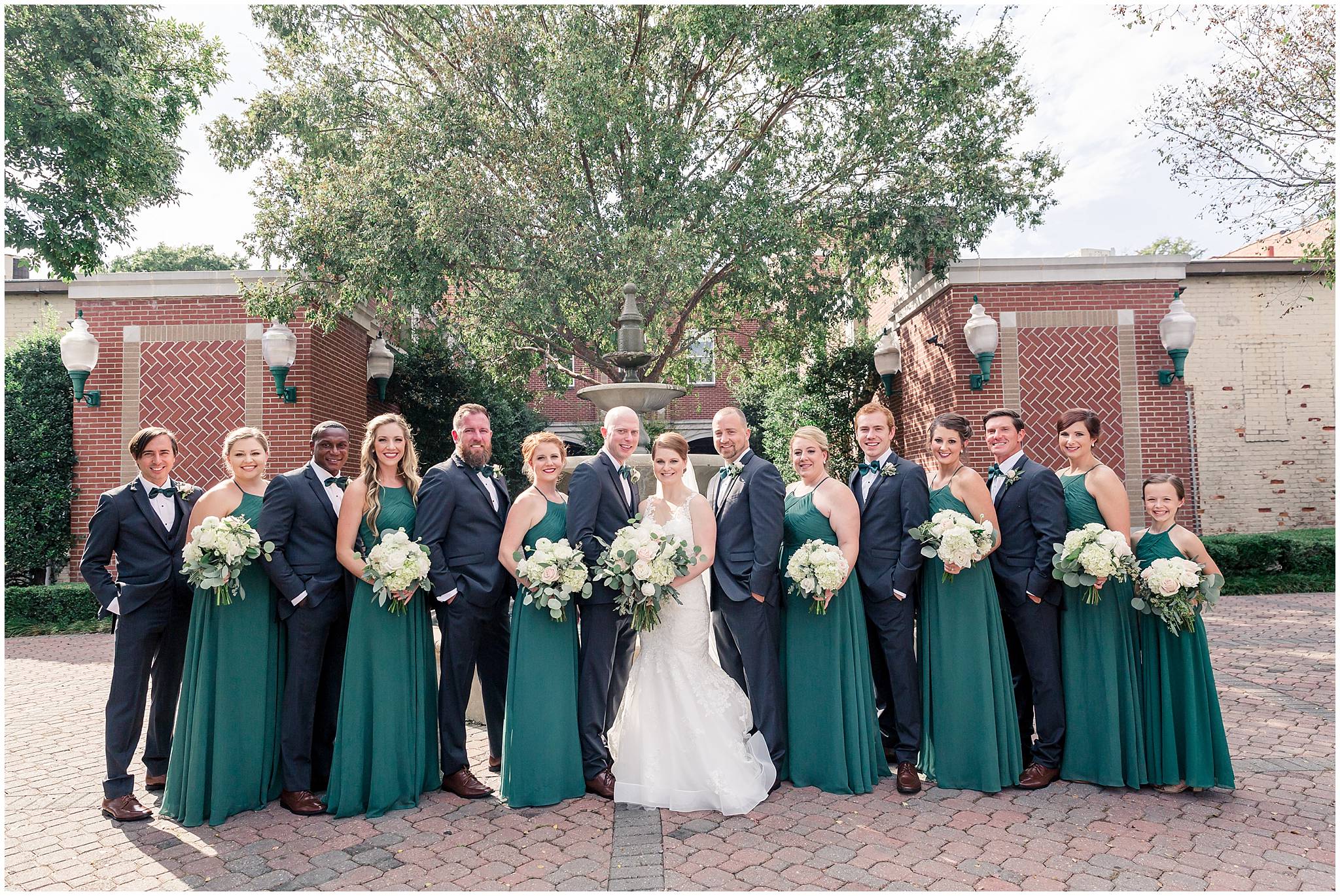 bridal party wedding photography pictures