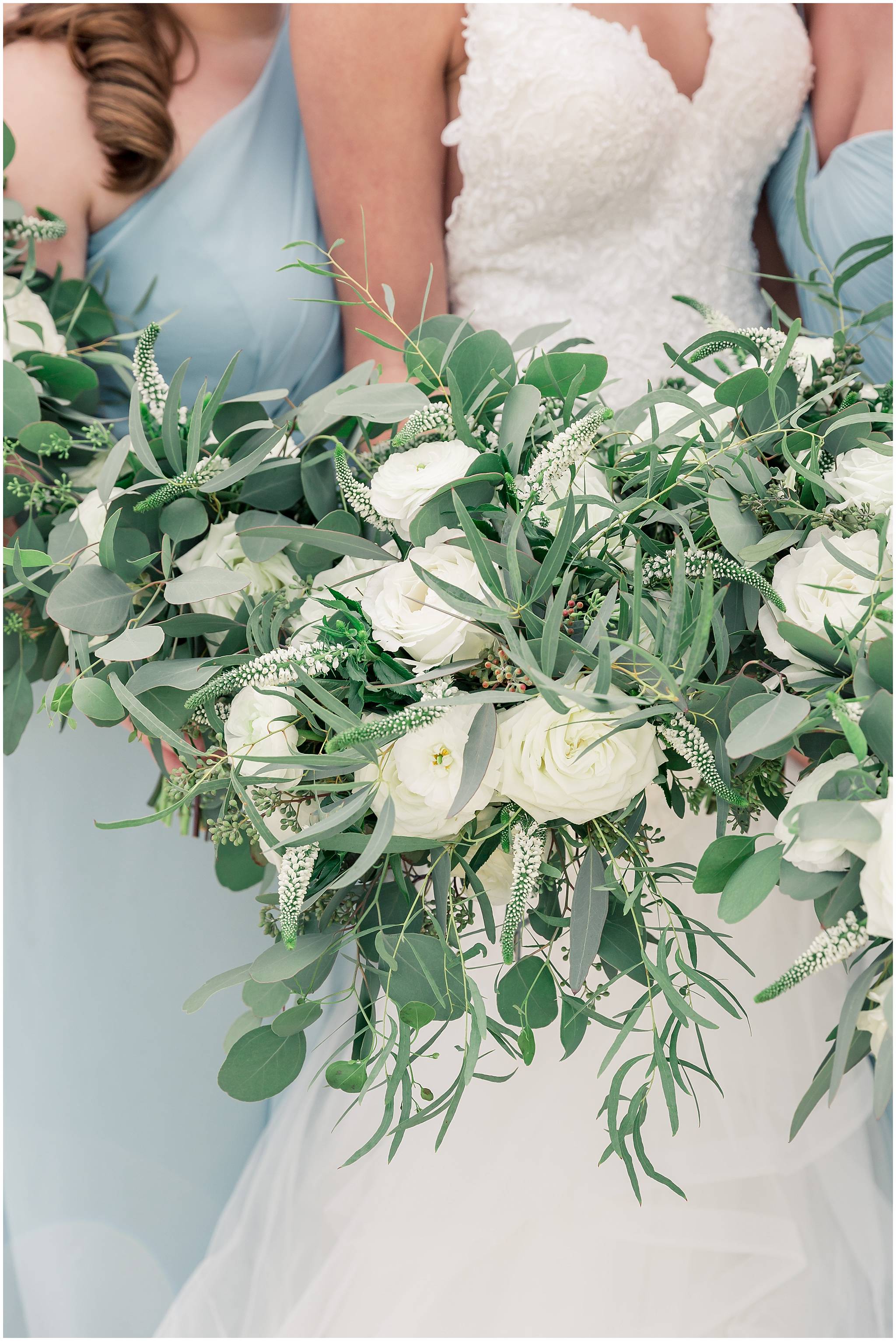 romantic white and green greenery wedding brides bouquet