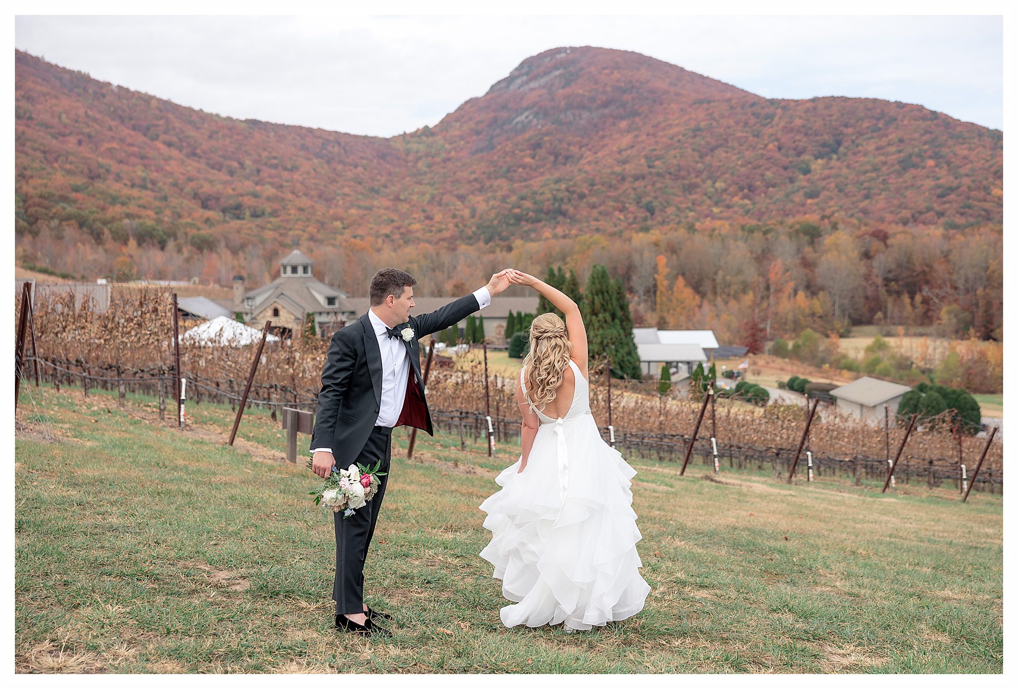 luxury fall wedding at yonah mountain vineyards in cleveland ga